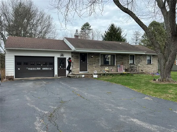 608 Burritt Rd, Hilton, NY 14468