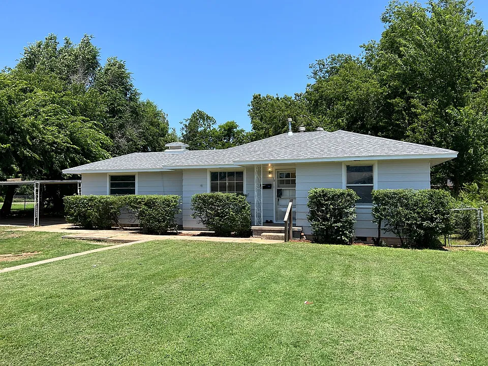 19 Birch Ave