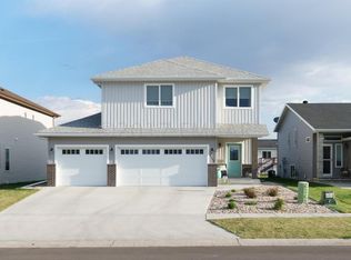 6154 55th Ave S, Fargo, ND 58104