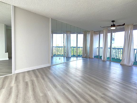 4th image of 6911 Environ Blvd