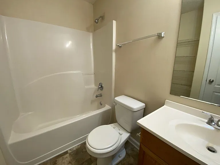 231 Fern Ridge Ct — Photo 8
