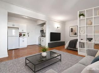 Anschel House, Brooklyn, NY 11230