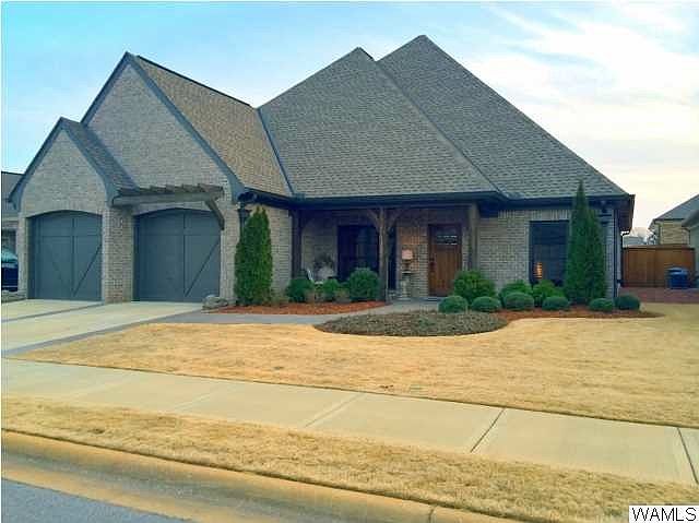 1st image of 710 Cambridge Ln