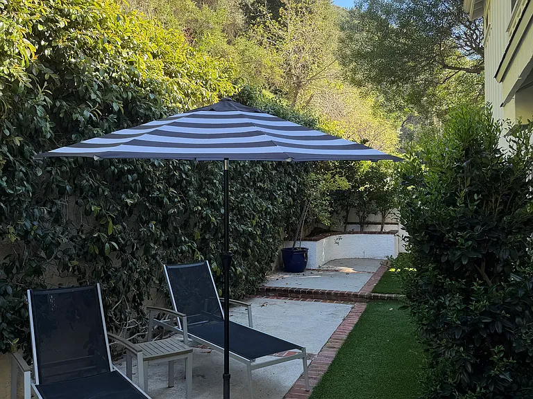 2964 Mandeville Canyon Rd — Photo 24