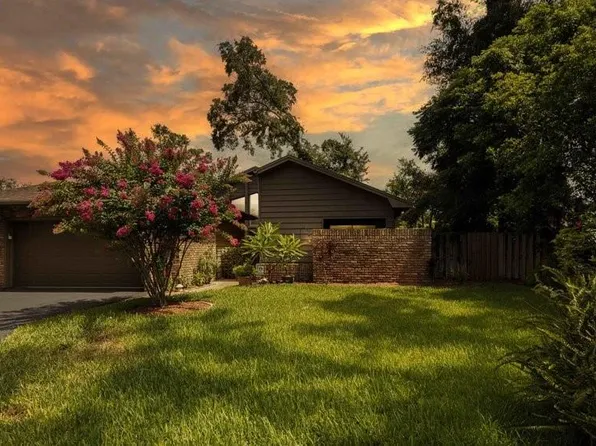 106 Country Pl, Sanford, FL 32771