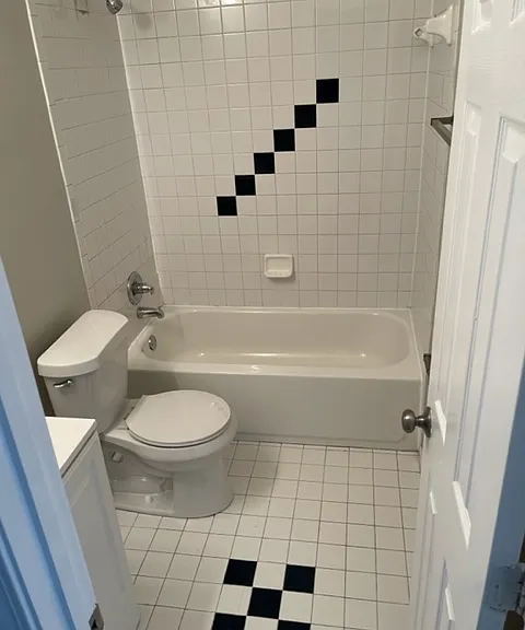 308 Anderson Ave NW #A — Photo 5