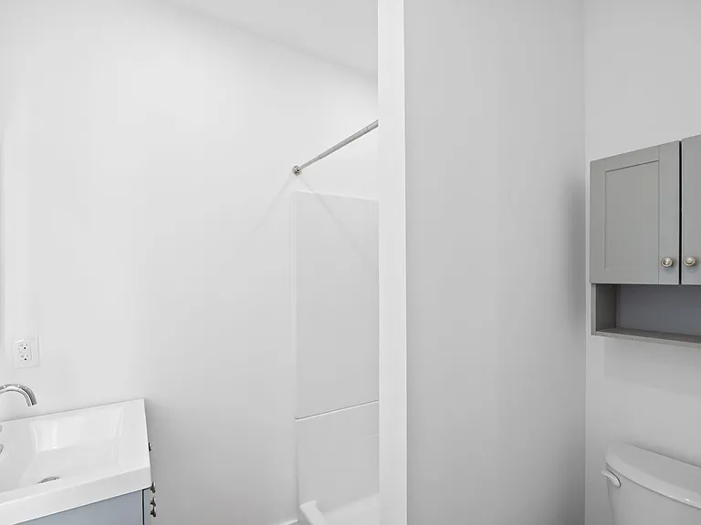 723 West Ave #3 — Photo 25