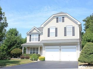 303 Wedgewood Rd, Morganville, NJ 07751