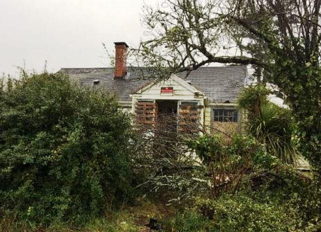 1st image of 307 N Montesano St