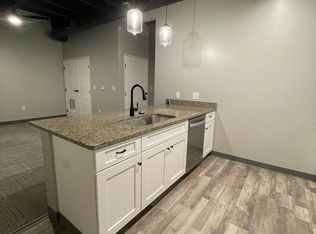 712 Commercial St APT 205, Emporia, KS 66801