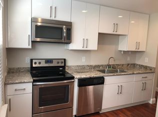 4888 Clayton Rd APT 18, Concord, CA 94521