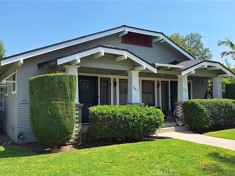 547 W Wilshire Ave — Photo 1