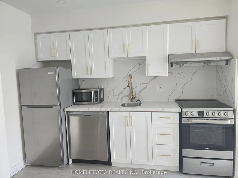 70 Town Centre Ct #602 — Photo 3