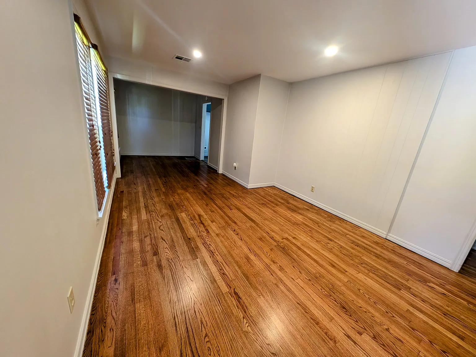 2 bed, 1035 sqft, $1,150 — Photo 3