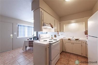 5th image of 41 E Dakota Ave APT 1