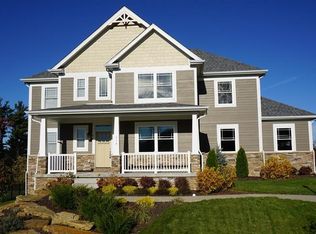 114 Vista Ridge Ln, Valencia, PA 16059