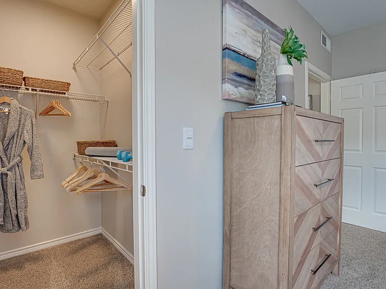 Highland Luxury Living — Photo 16
