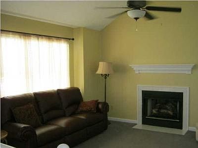 1st image of 4926 Hunter Village Dr
