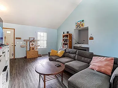 117 Hancock St — Photo 6