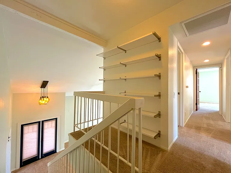 970 E Lobster Trap Ln — Photo 13