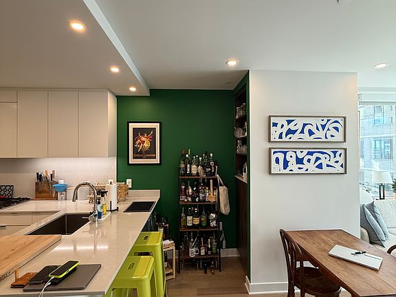 5th image of 37 L St SE APT 608