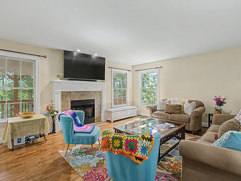 35 Windsong Dr — Photo 8