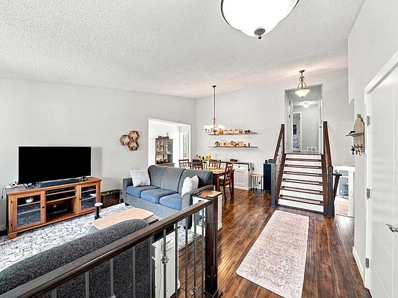 5th image of 60 Conners Cres