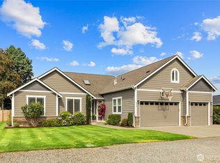 418 20th St NW, Puyallup, WA 98371