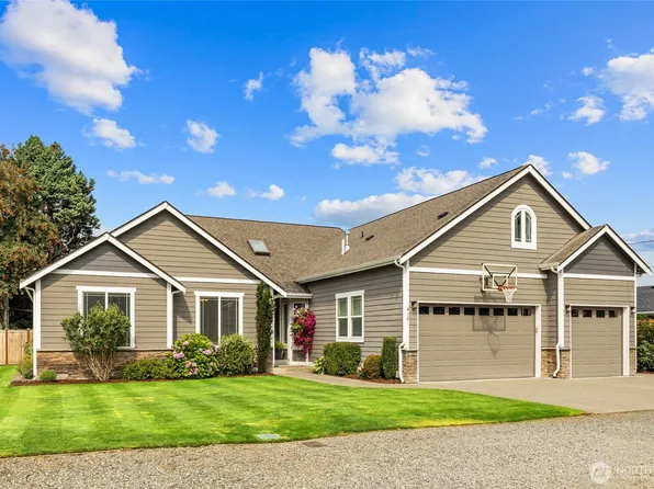 418 20th Street NW, Puyallup, WA 98371