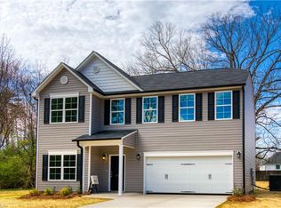 4655 Fieldspring Rd, Clemmons, NC 27012