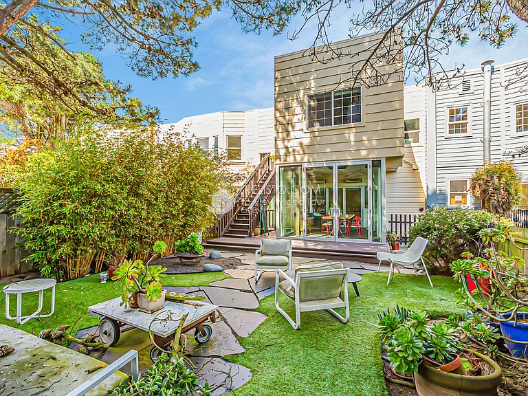 1849 Golden Gate Ave #1 — Photo 27