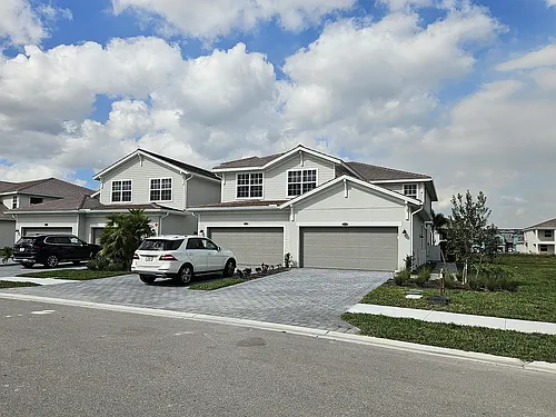 5739 Oakmont Ct #1-8412 Photo 1
