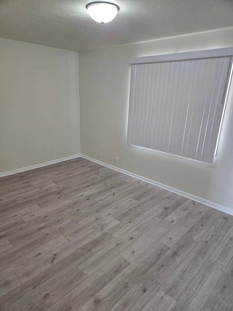 3615 N. 44th Street Apartments — Photo 3