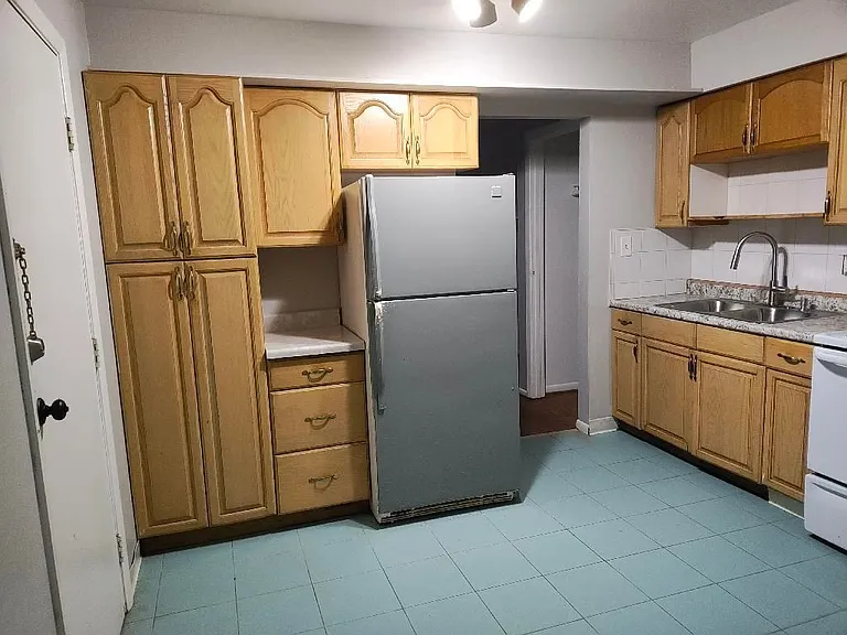2219 Gina St #1 — Photo 12