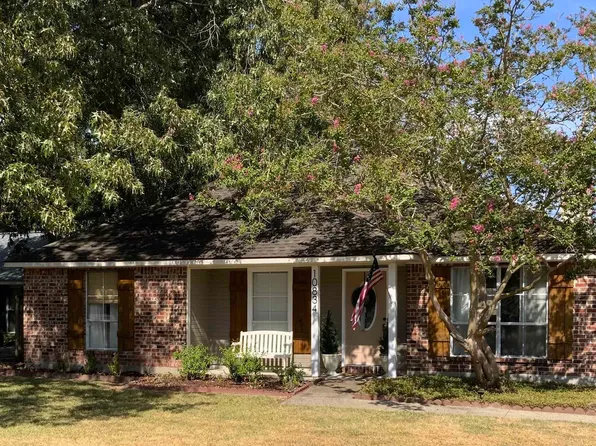 10834 Sugar Pine Dr, Greenwell Springs, LA 70739