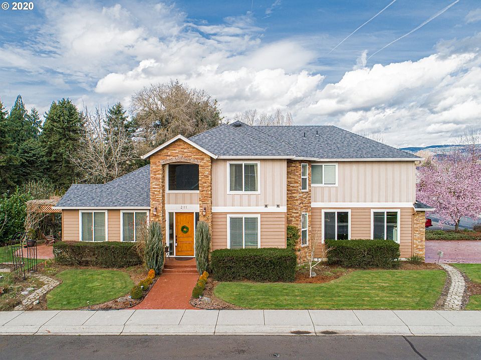 1st image of 211 Misty Ln