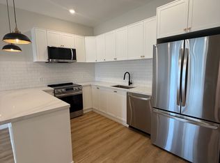 476 Warren St #401, Dorchester, MA 02121