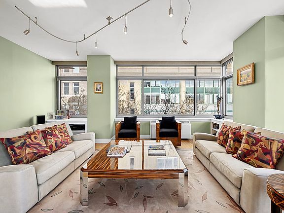 3rd image of 99 Jane St APT 4H