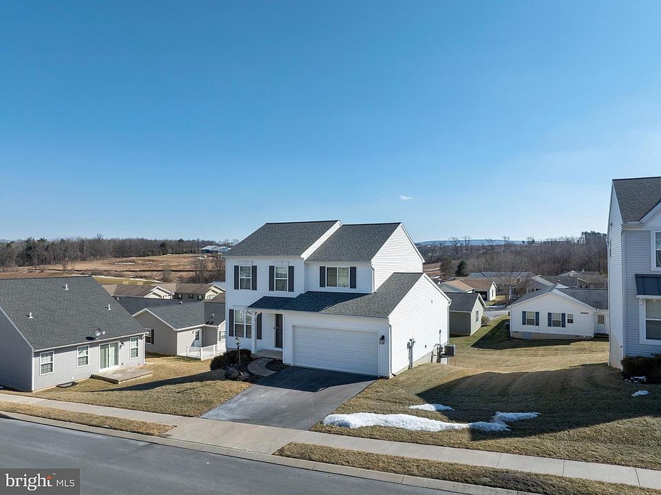 1st image of 273 Fawn Valley Rd