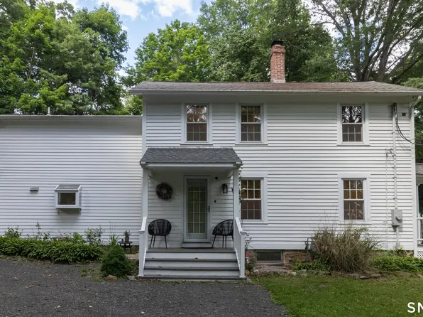 150 Chestnut Street, Branford, CT 06405