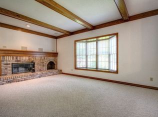 1709 E Mumford Dr, Urbana, IL 61802