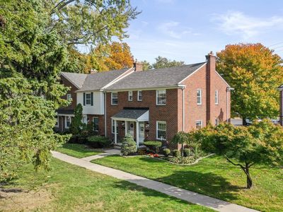 22954 Gary Ln, Saint Clair Shores, MI, 48080