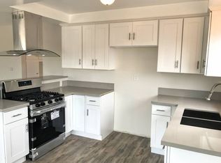 3925 W 111th St APT 2, Inglewood, CA 90303