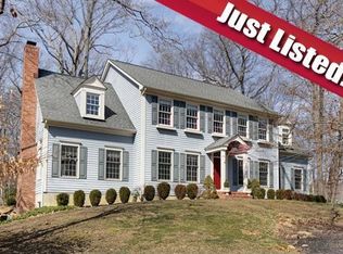 2 Wycoff Way, Mendham, NJ 07945