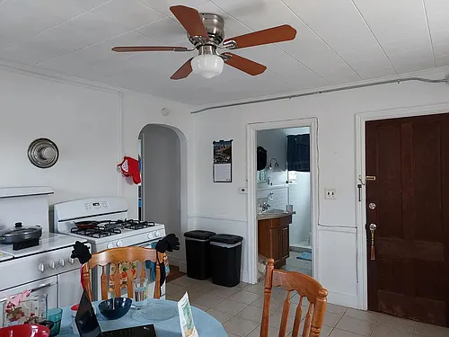 281 Williams St #3 Photo 1