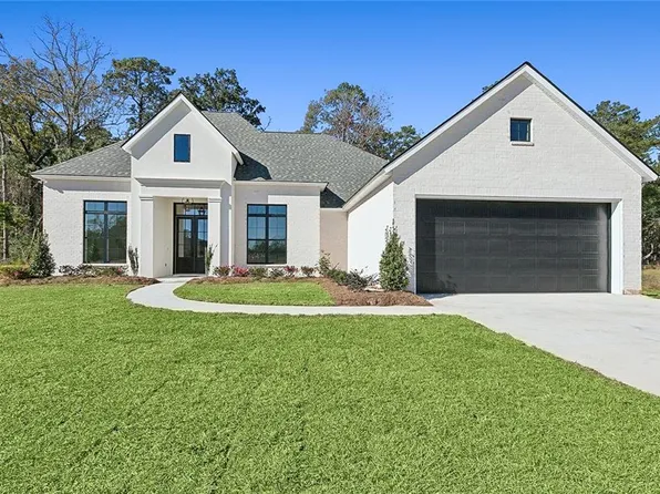 7031 Golden Oak Ln, Madisonville, LA 70447