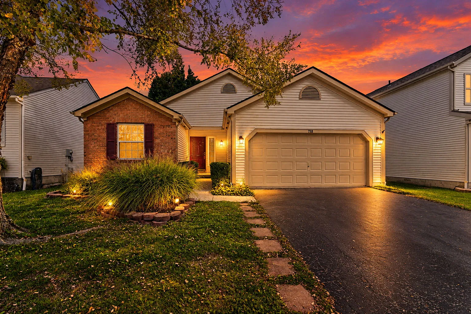 3 bed, 2.5 bath, 1260 sqft, $2,000 — Photo 1