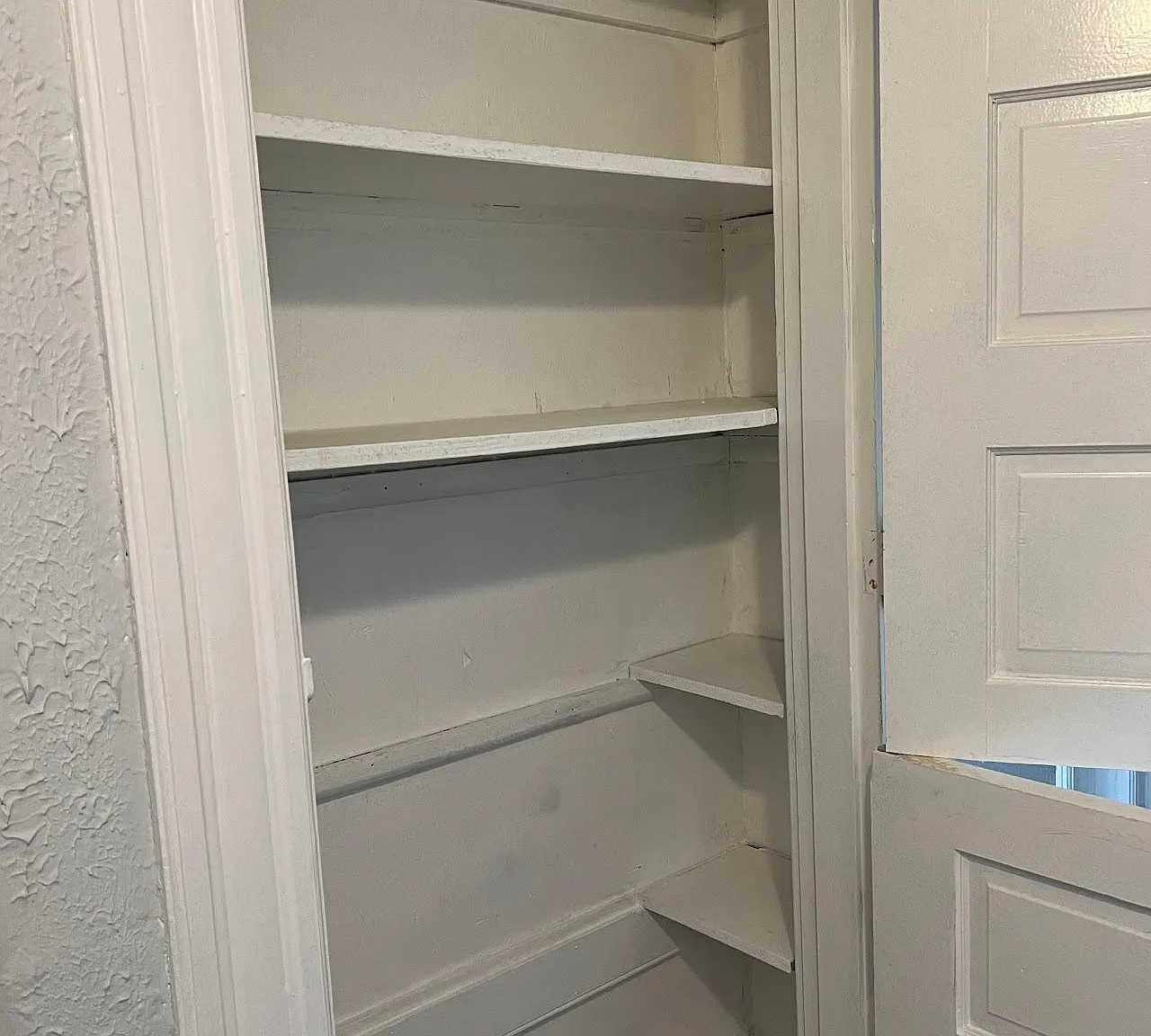 3 bed, 1113 sqft, $1,500 — Photo 4