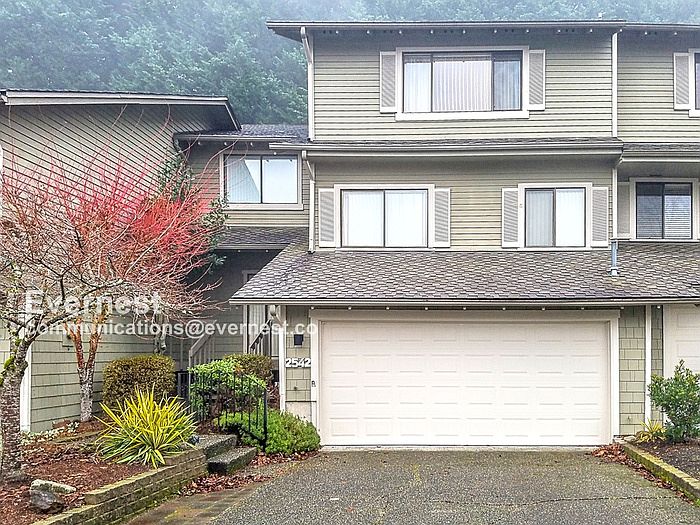 1st image of 2542 174th Ave NE