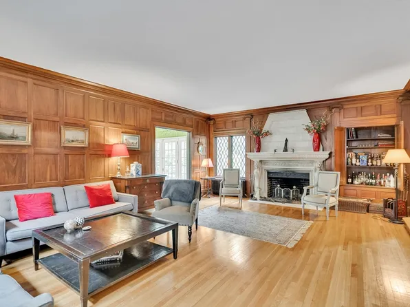 473 Chestnut Hill Ave, Brookline, MA 02445